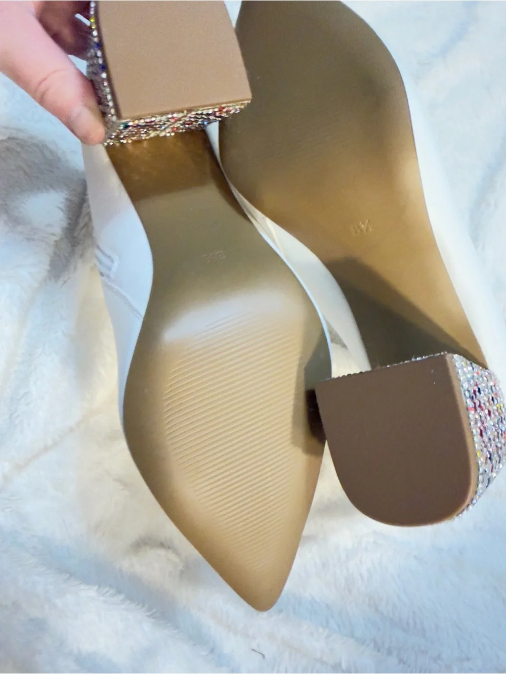 Betsey Johnson Kassie White Ankle Boots Size 8.5- New!